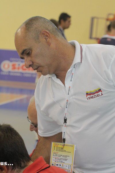 110917 wdbc2 153_tn.jpg